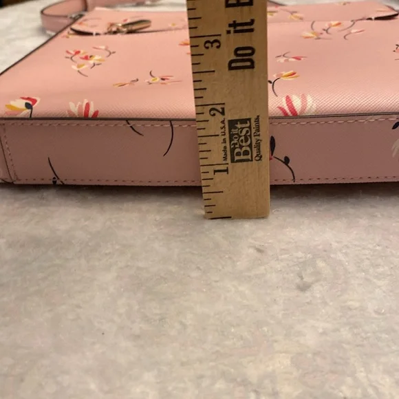 Kate Spade NWOT Pink Crossbody 9.5x9.5x1.5 - Picture 10 of 11